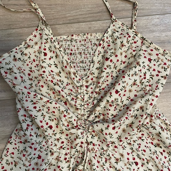 FLORAL DRESS - Picture 2 of 3